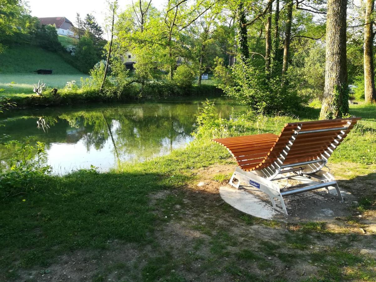 Gemuetliches Tiny Home Mit 30M2 Inklusive Kochmoeglichkeit Lenzing Buitenkant foto